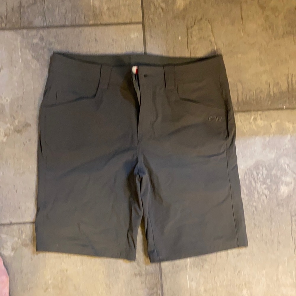 Men’s Outdoor Research shorts size 34